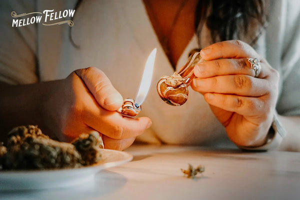 How to Smoke a Bowl: A Complete Guide for Beginners and Pros