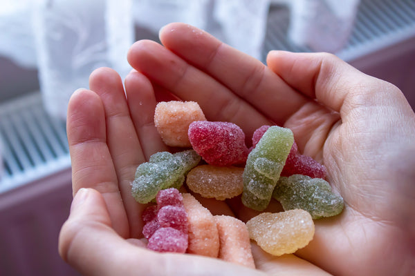 smoking vs edibles which high is better what is thc edibles 11 hydroxy thc how long do edibles last delta 8