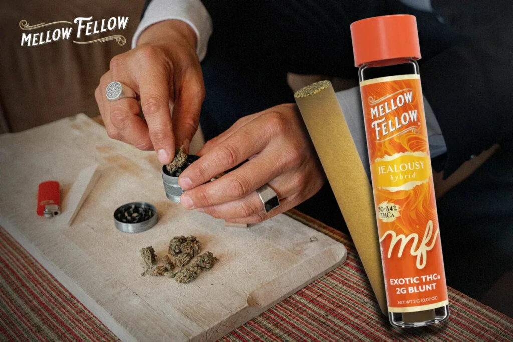 How to Roll a Blunt: A Complete Beginner's Guide - Mellow Fellow